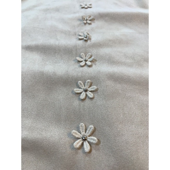 Liberty Garden Sleeveless Top Women Large Neutral Embellished Flowers Faux Suede - Picture 7 of 13